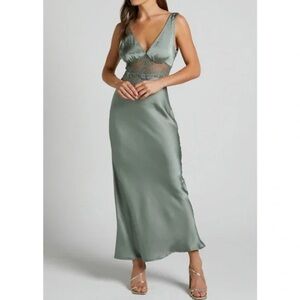 Morrisday The Label Dusty Green Satin Lace V-Neck
Midi Dress Size XS